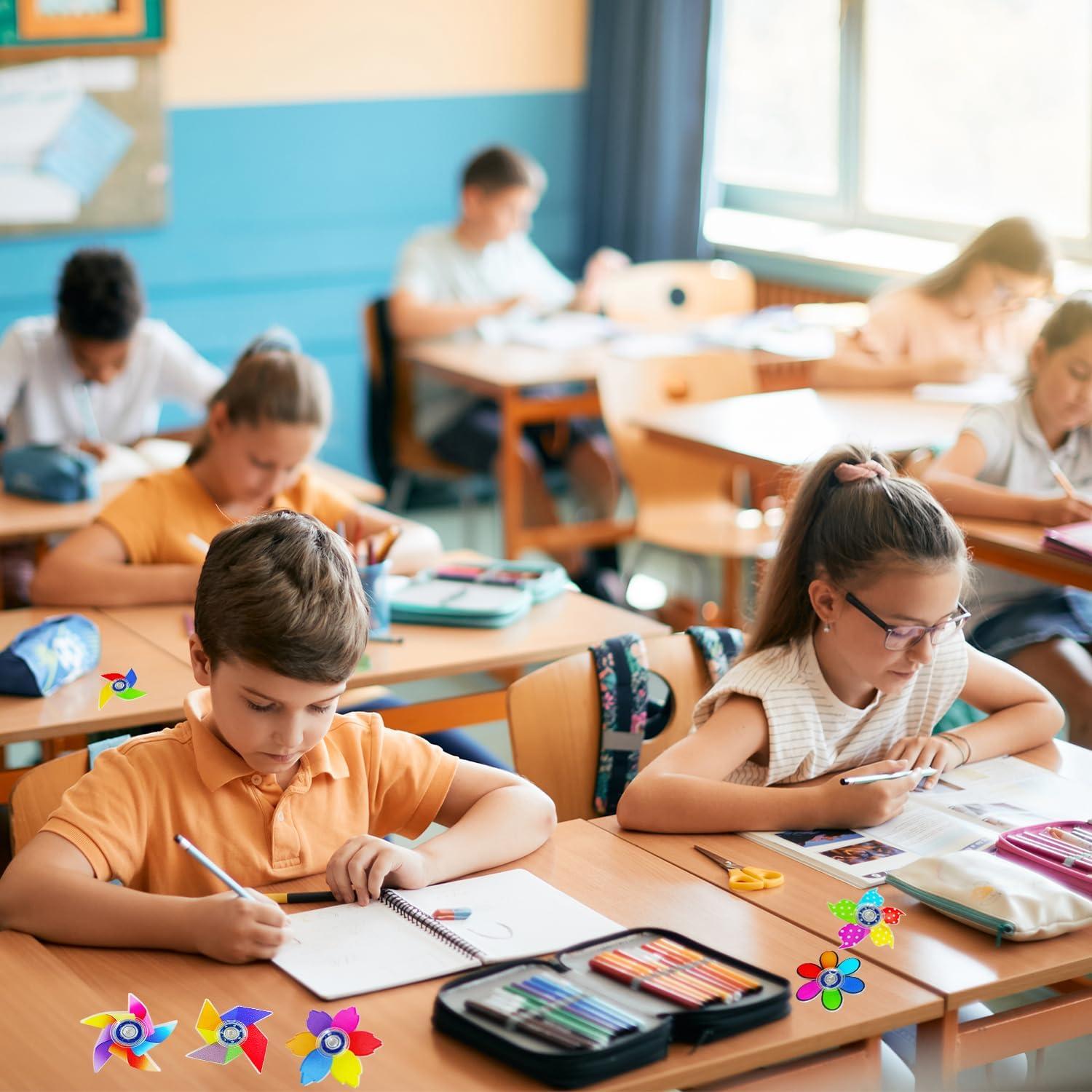 30 Juguetes Antiestrés Spinner Riferg para Niños y Adultos