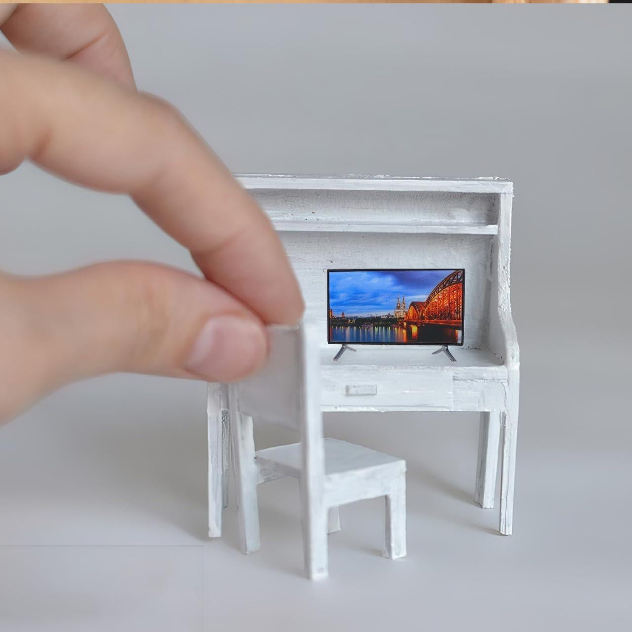 Televisión Miniatura MAGICLULU para Casa de Muñecas 5.90x5.50 cm