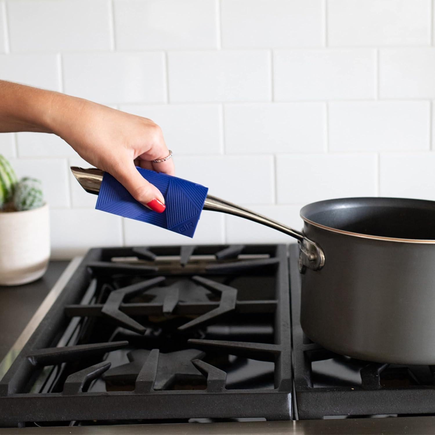 Juego de Manteles de Silicona GIR - Set de 2, 20.32cm y 10.16cm, Resistente al Calor