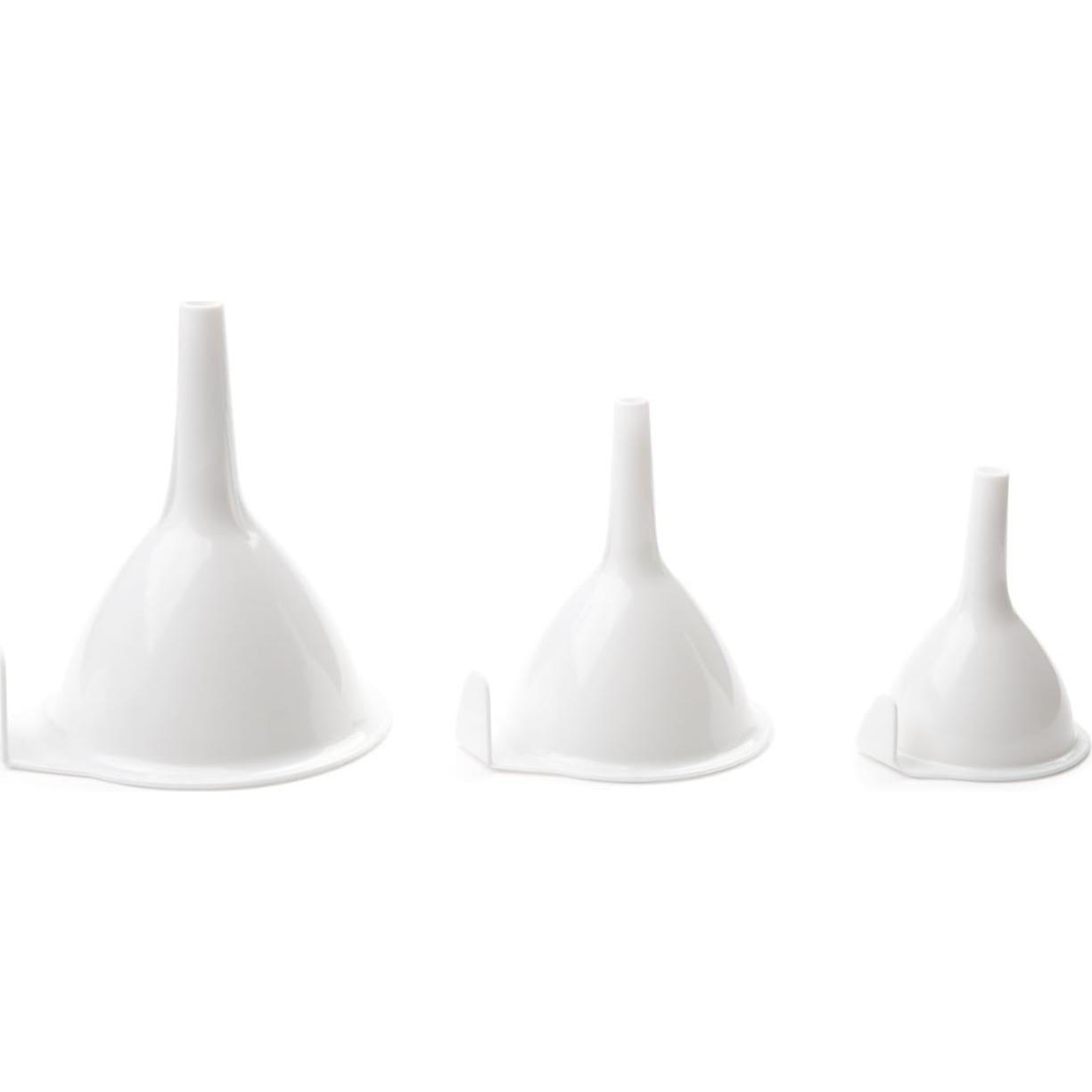 Embudo de Plástico Blanco Fox Run 12.07x15.24x24.13 cm