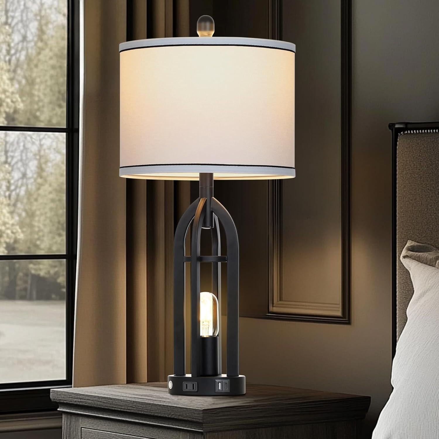 Lámpara de Mesa Industrial Cinyirong 68.58 cm USB y Toma de Corriente