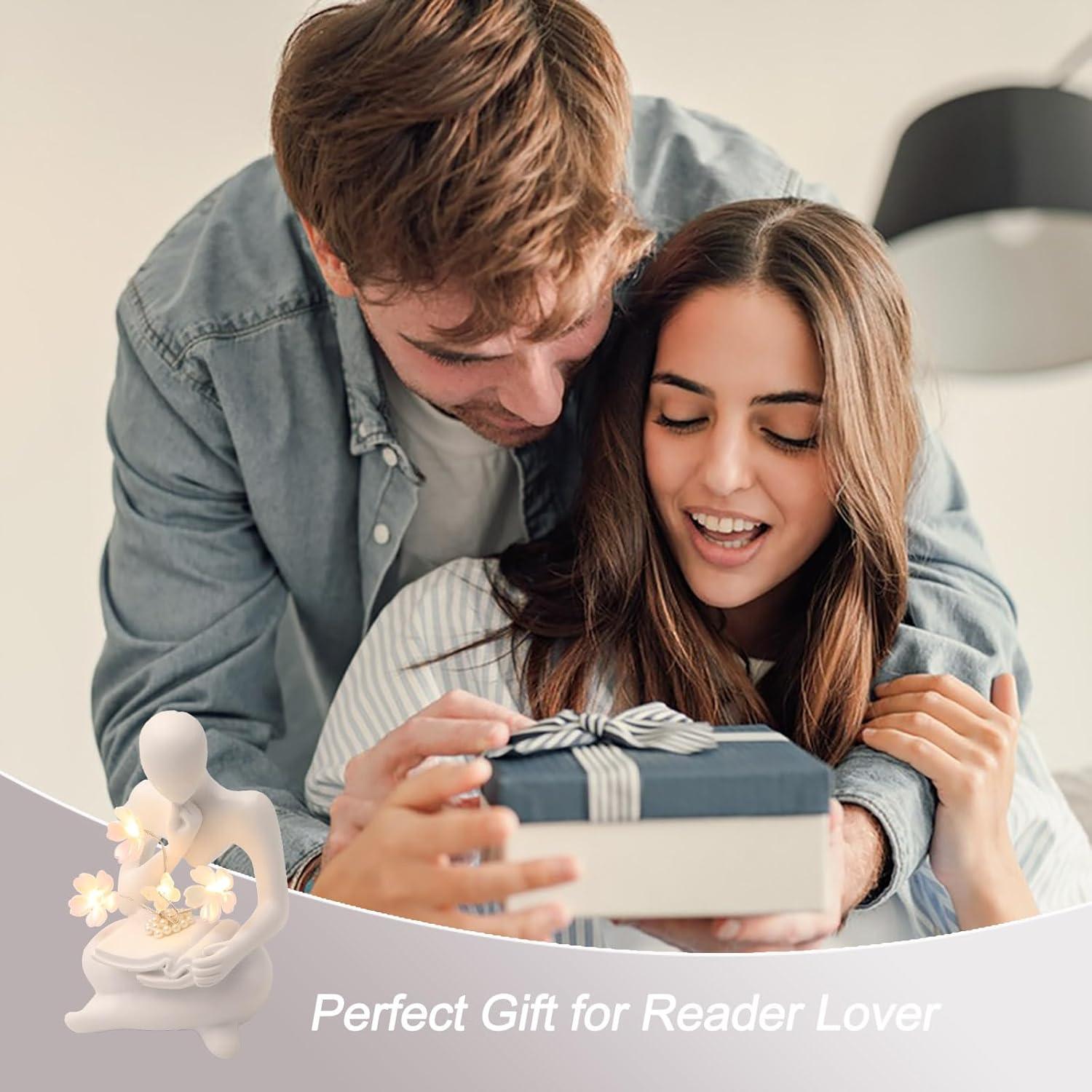 Estatua Decorativa de Lectura Sewinde ReadingCherry 12.7cm