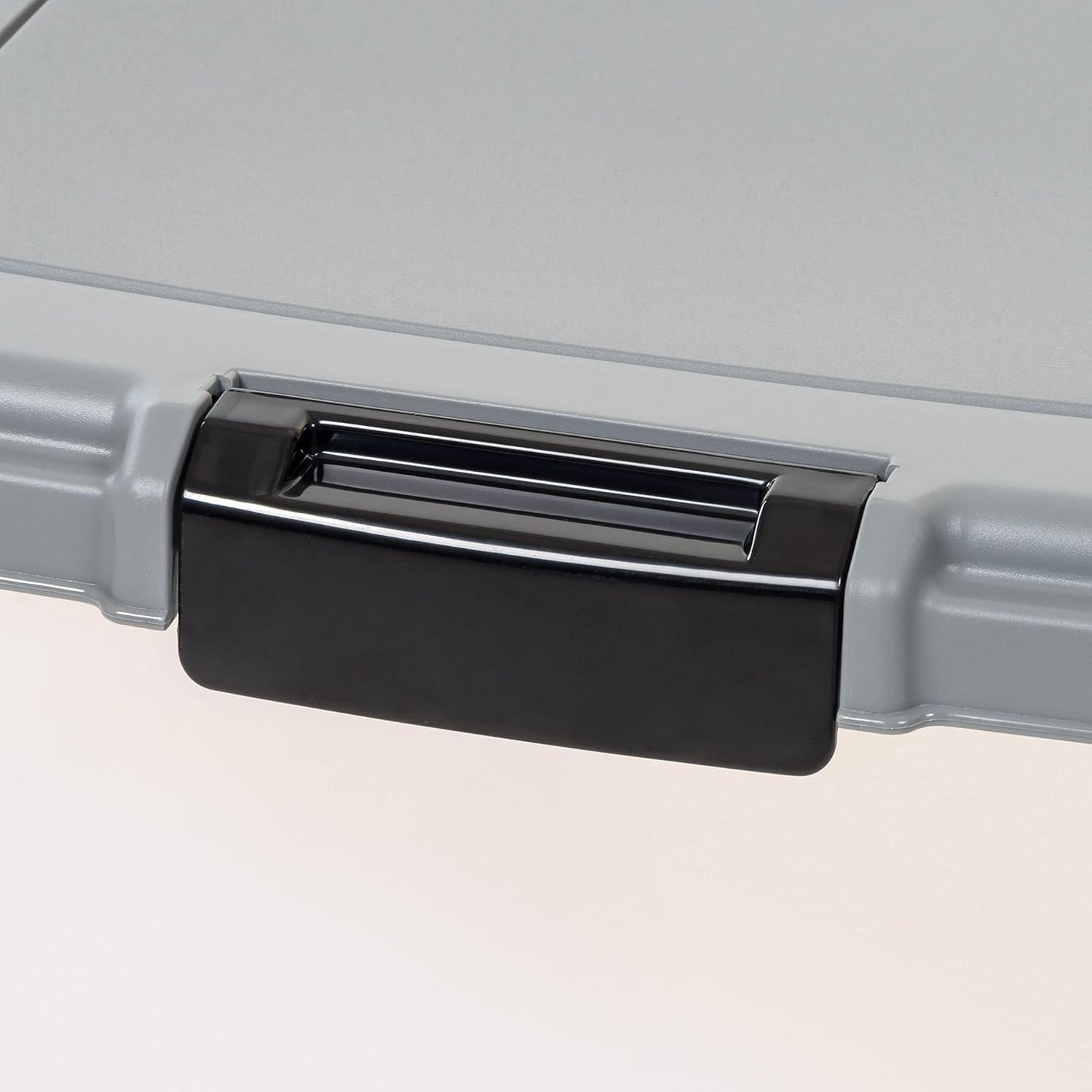 Contenedor de Almacenamiento Hermético para Comida de Perros Amazon Basics 65.5 L