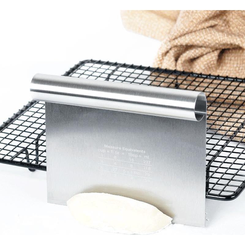 Raspador Cortador de Masa AZOFIA Acero Inoxidable 16.5 cm