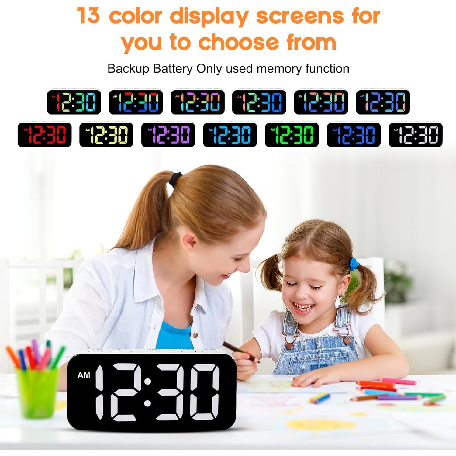 Despertador Digital Catrne Blanco con Luz RGB y USB