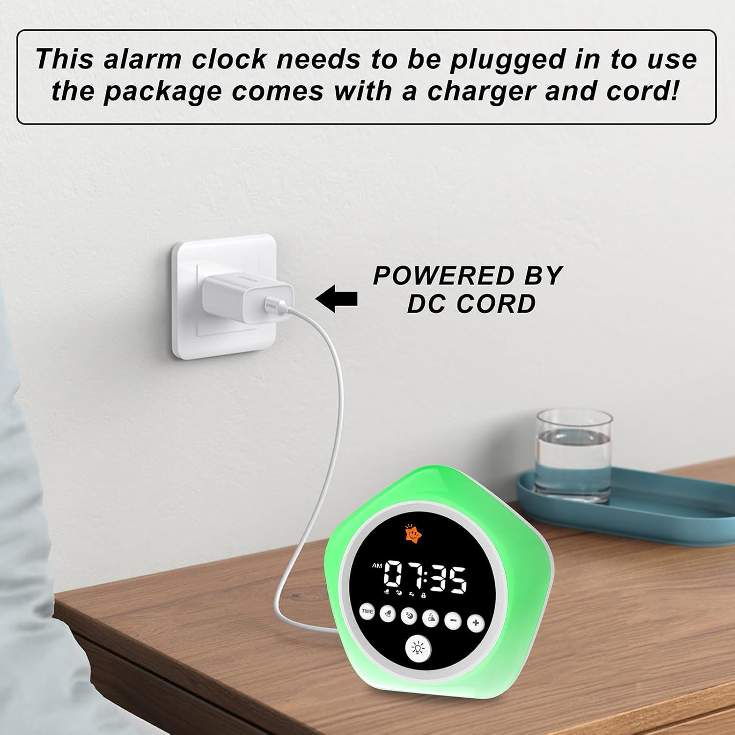 Reloj Despertador Estrella DINVEL para Niños con Luz y Sonido