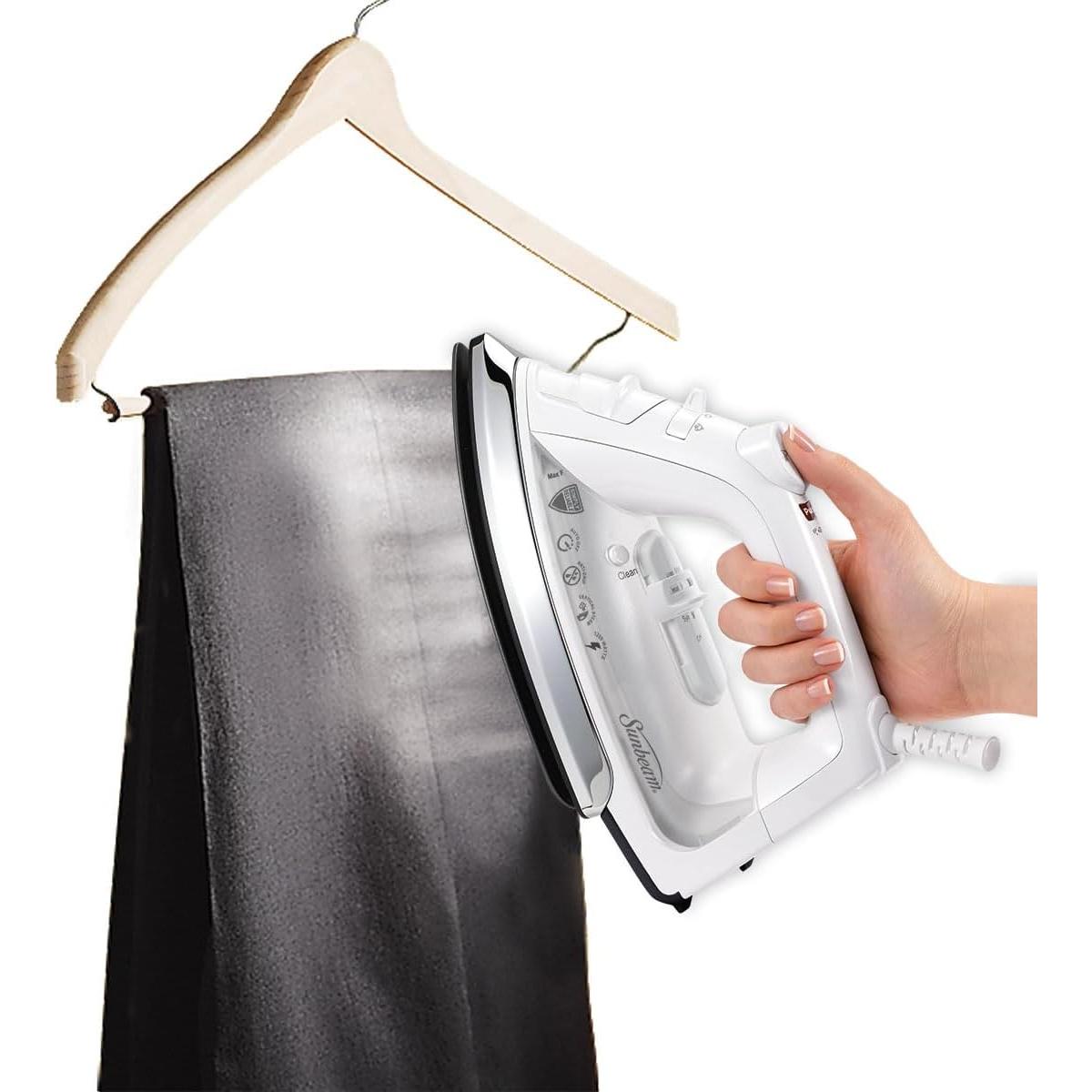 Plancha de Vapor Sunbeam GCSBCL-317-000 1200W Antigoteo 1.22kg