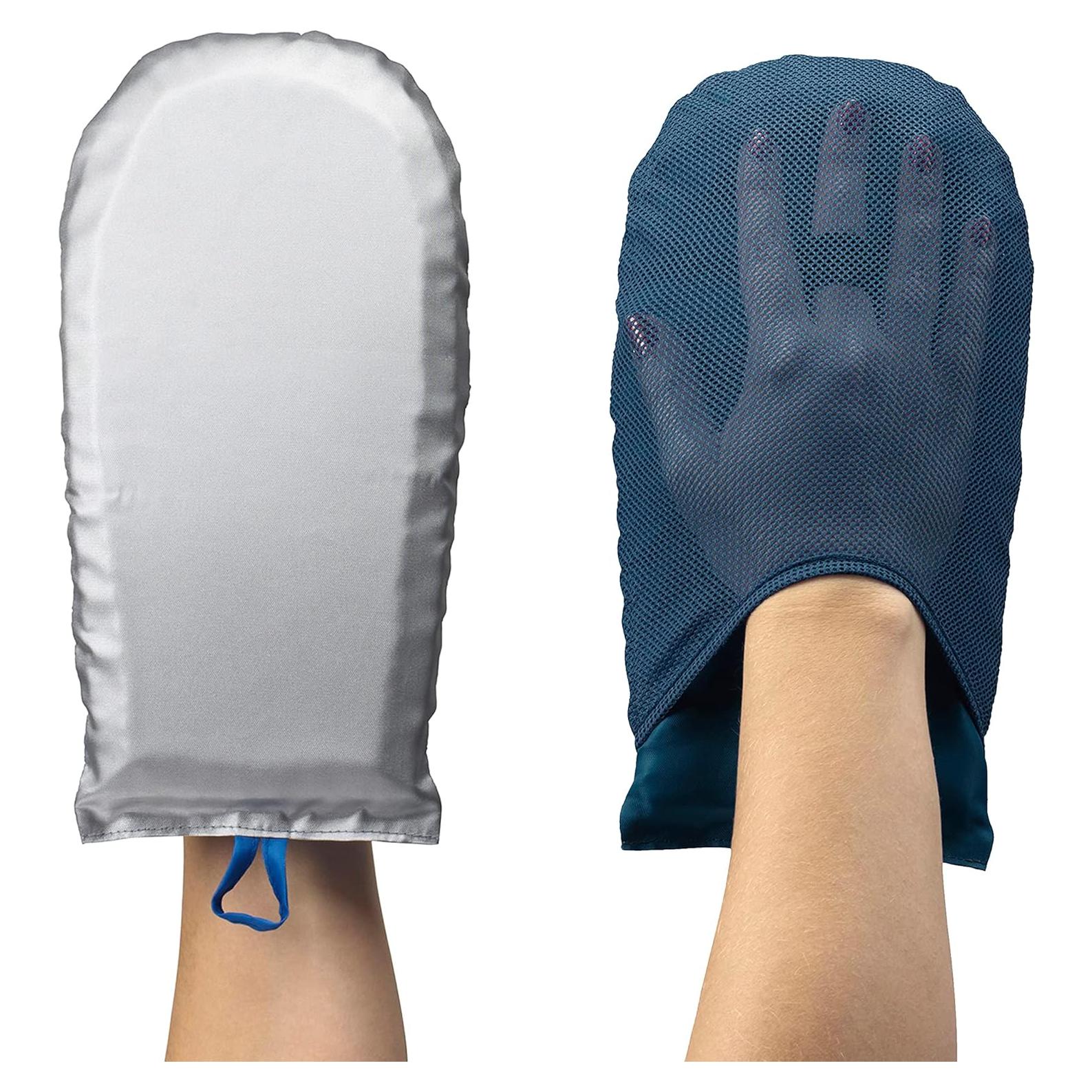 Mitón Protector para Vaporizar Prendas Conair Negro