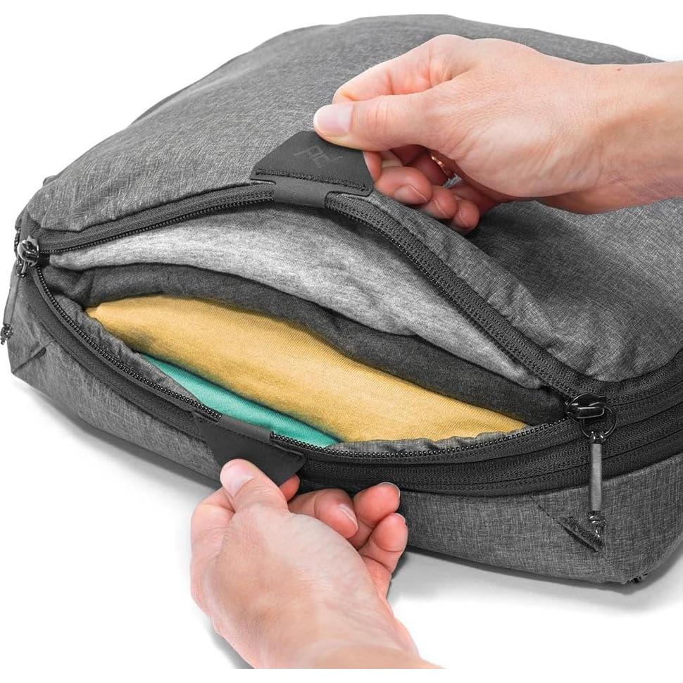 Cubo de Empaque Mediano Peak Design Carbono Impermeable