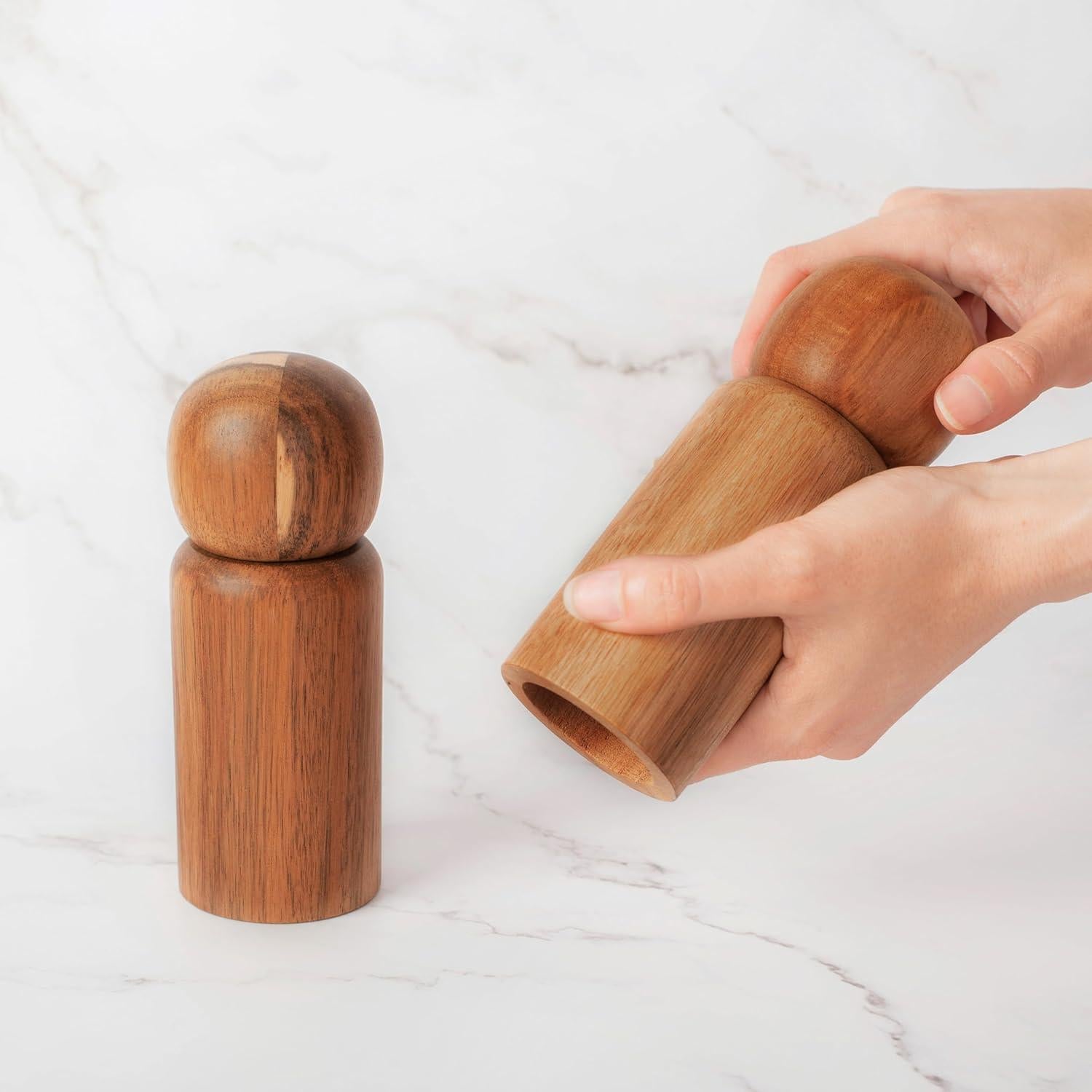 Molino de Sal y Pimienta Recargable Monday Moose - Acacia 2 Piezas