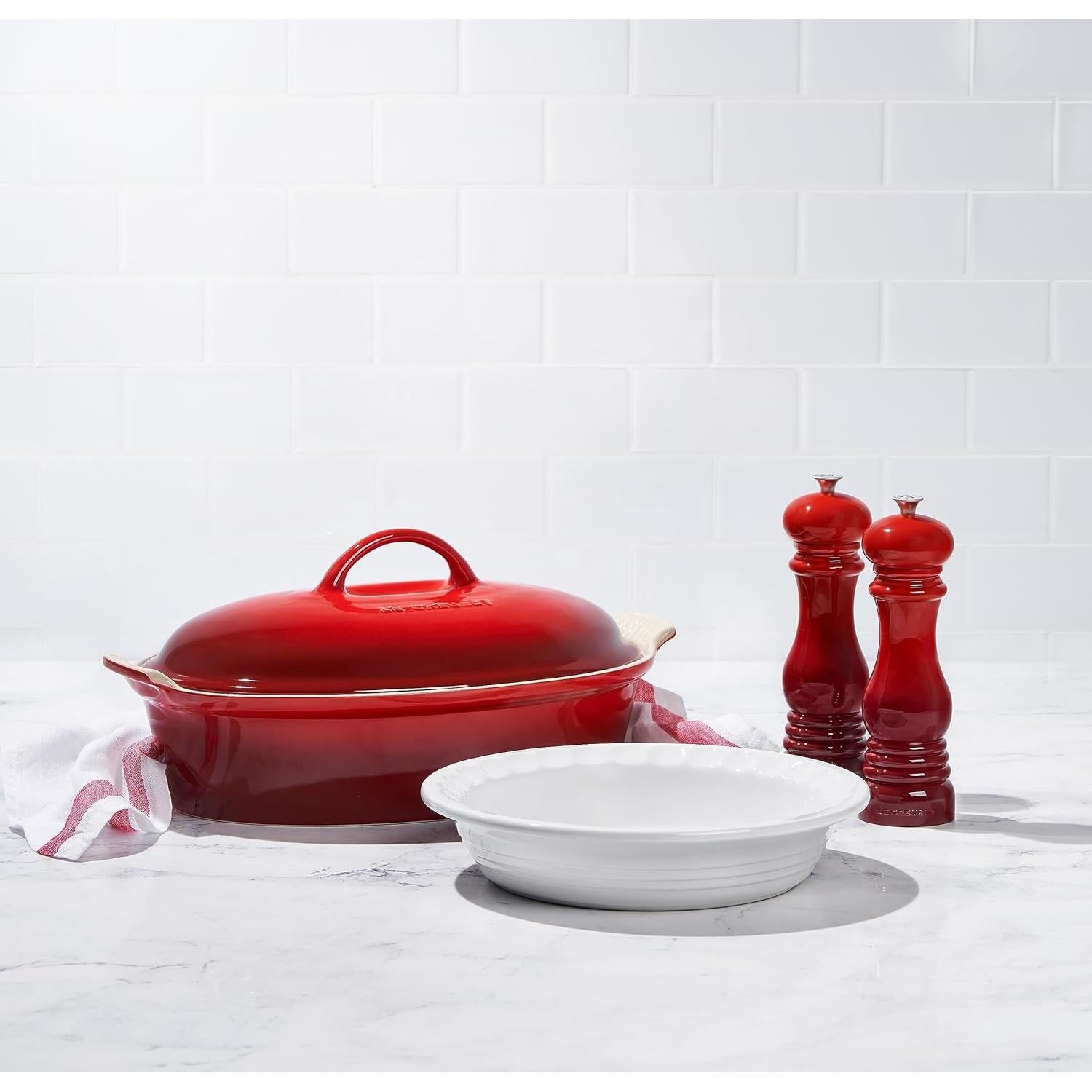 Molino de Pimienta Le Creuset Cerise 20 cm Manual Cerámica