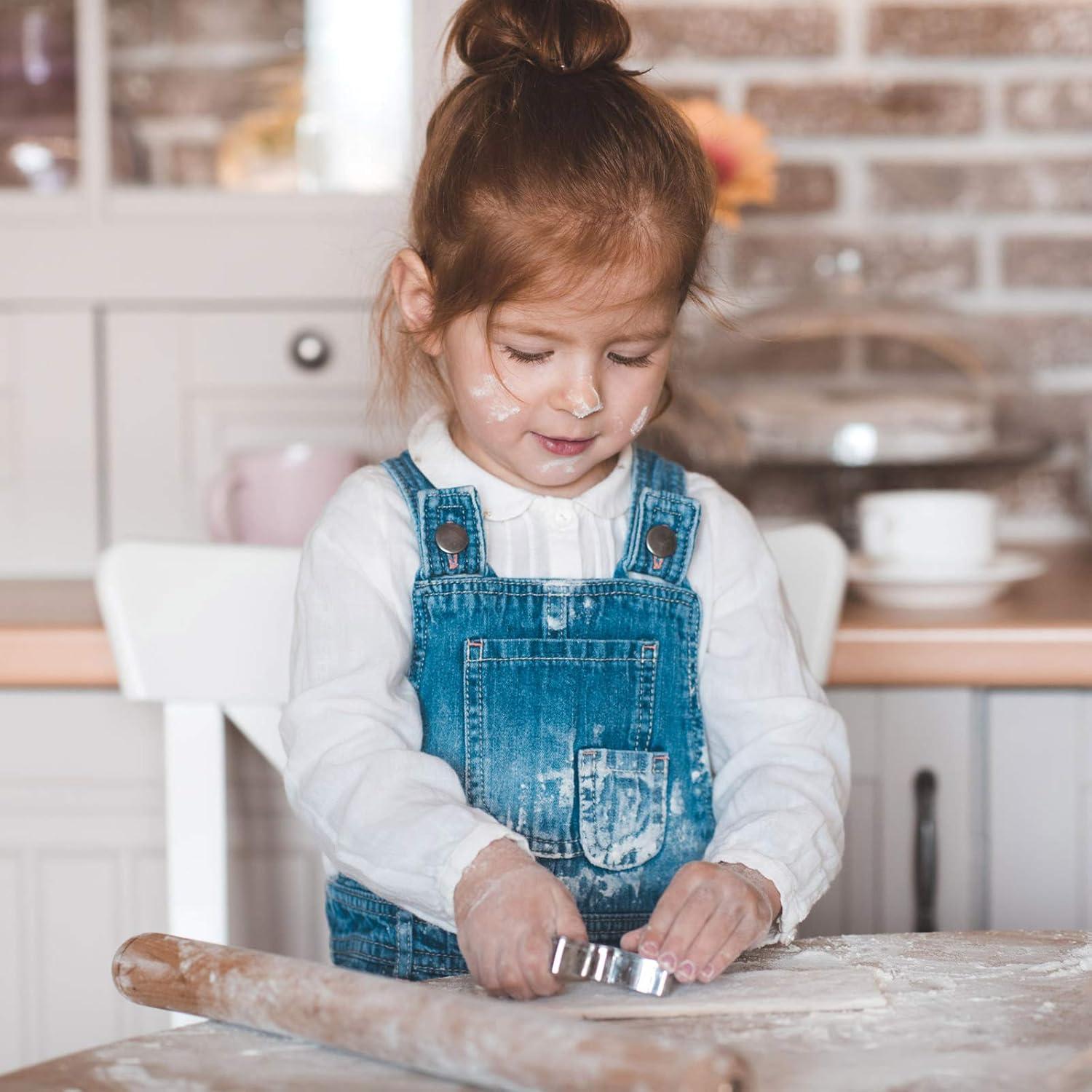Juego de 8 Cortadores de Galletas Mariposa Geiserailie + 6 Varillas