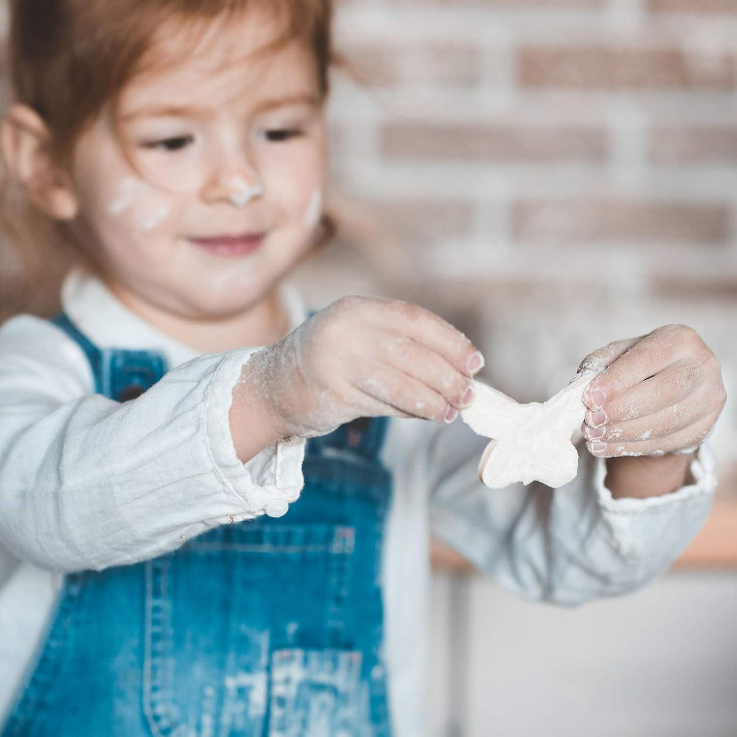 Juego de 8 Cortadores de Galletas Mariposa Geiserailie + 6 Varillas