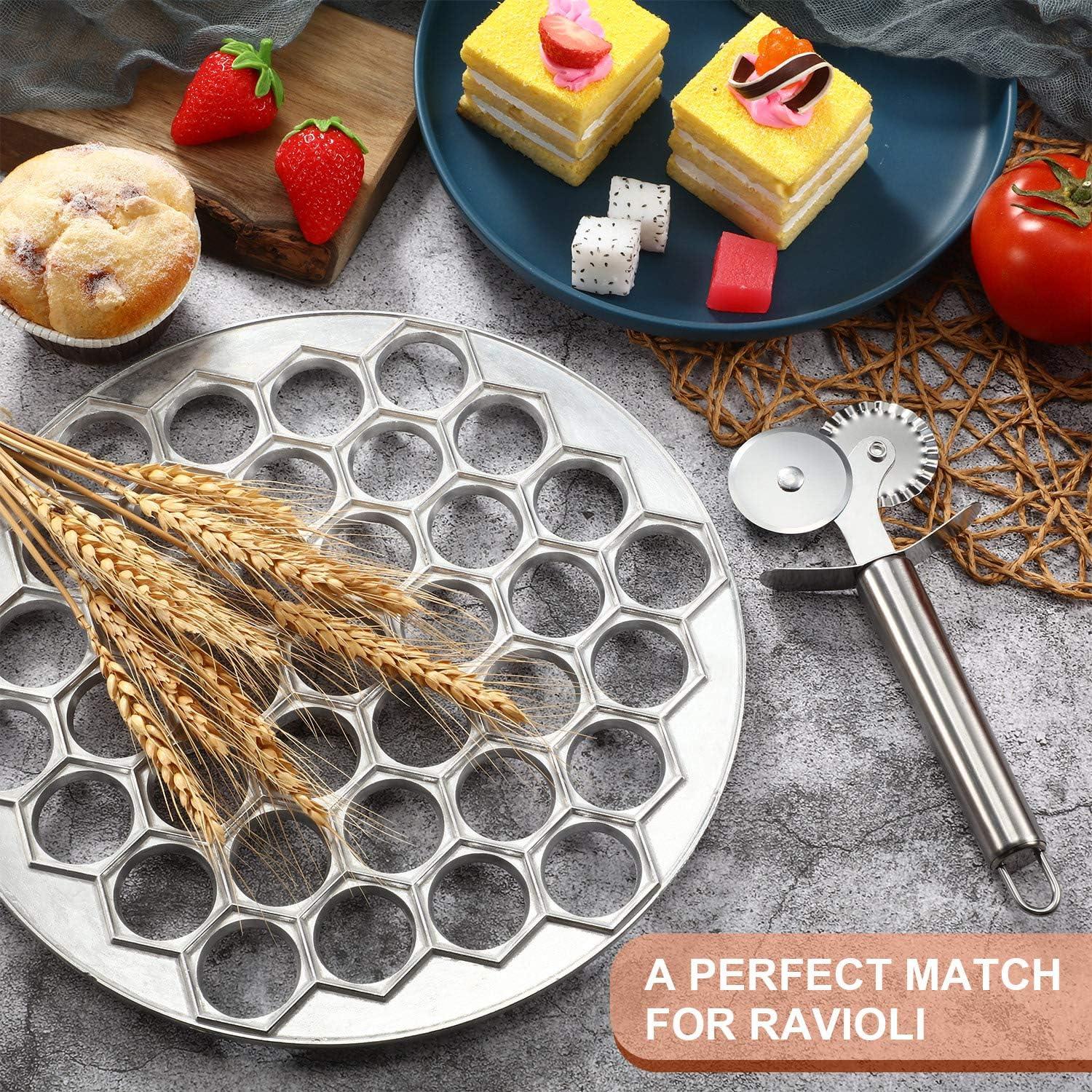 Molde para Pelmeni Patelai con Rueda Cortadora de Ravioli