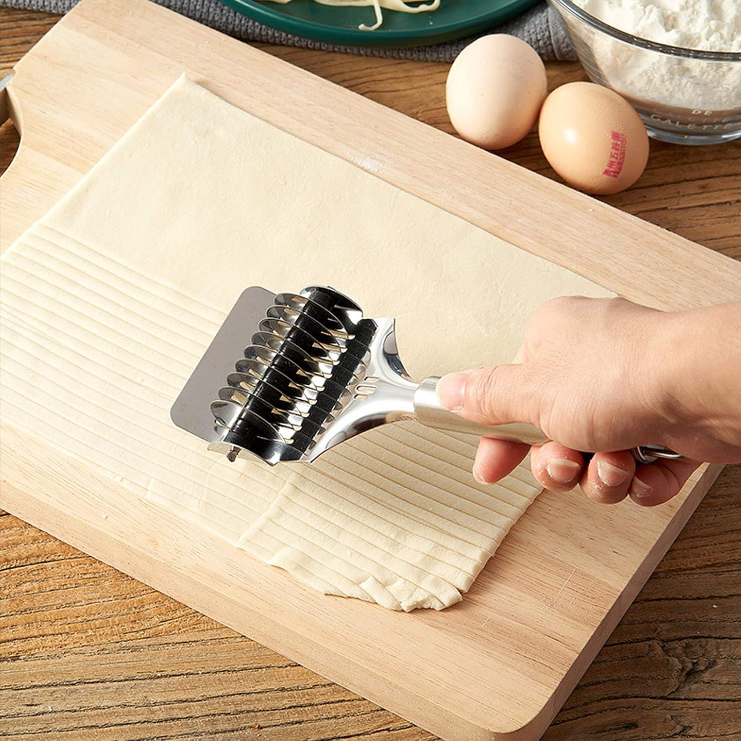 Cortador de Fideos Manual ONESWI de Acero Inoxidable 22.1 cm