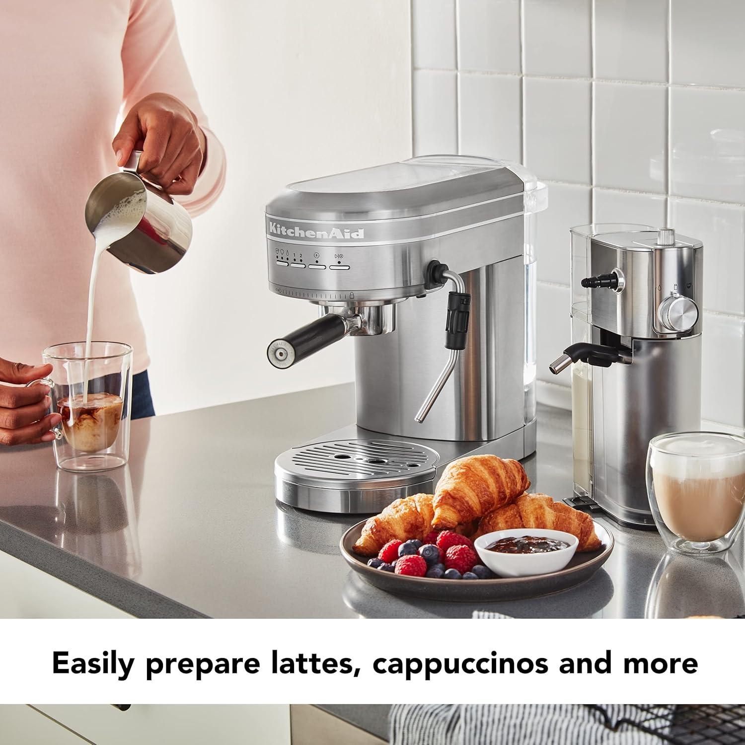 Máquina de Espresso Semi-Automática KitchenAid KES6504 con Espumador