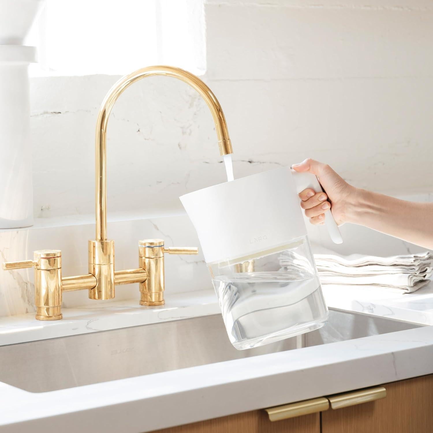 Jarra de Filtro de Agua LARQ 1.9L - Filtro Nano Zero Blanco