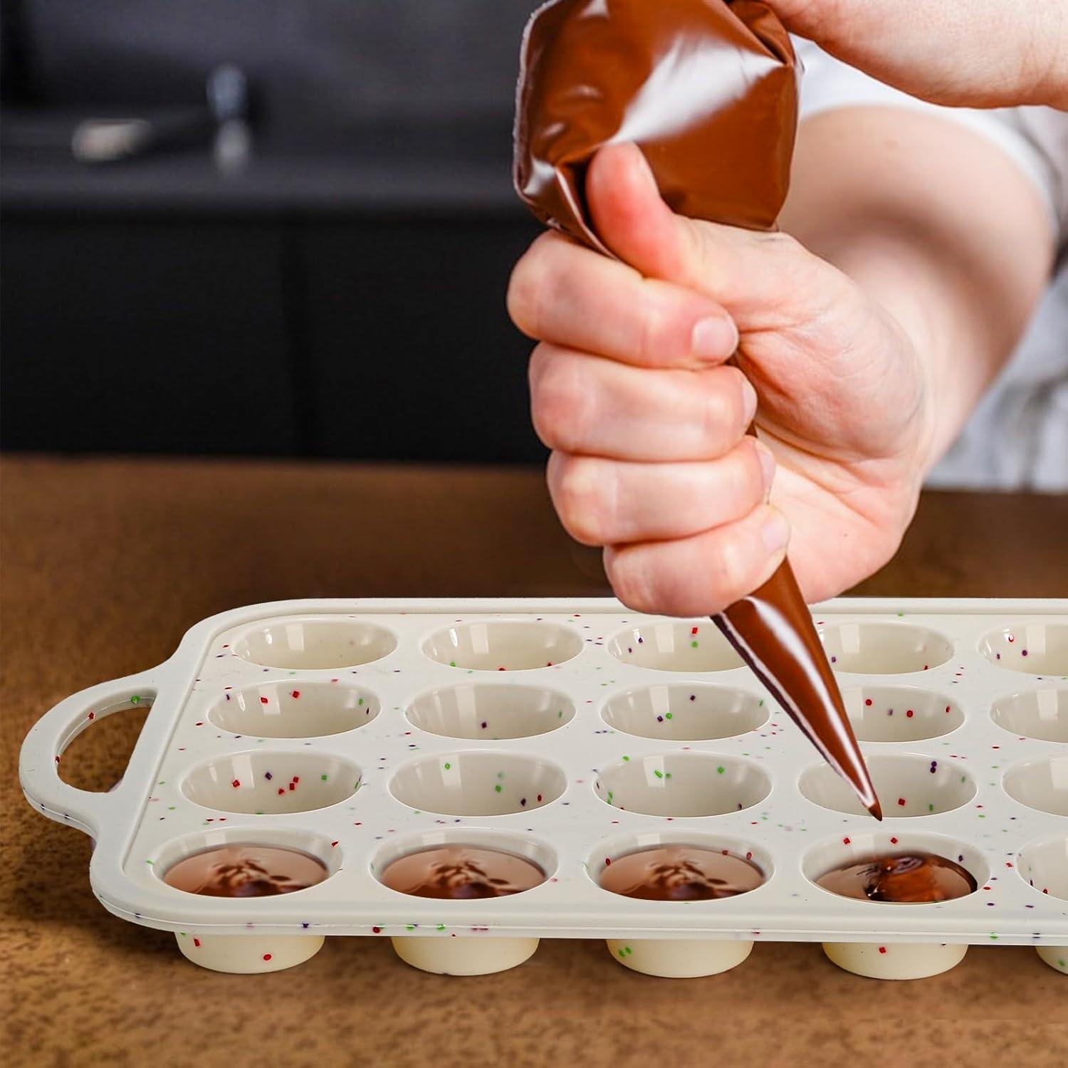 Molde de Silicona para Muffin Nagpew 24 Cavidades Antiadherente