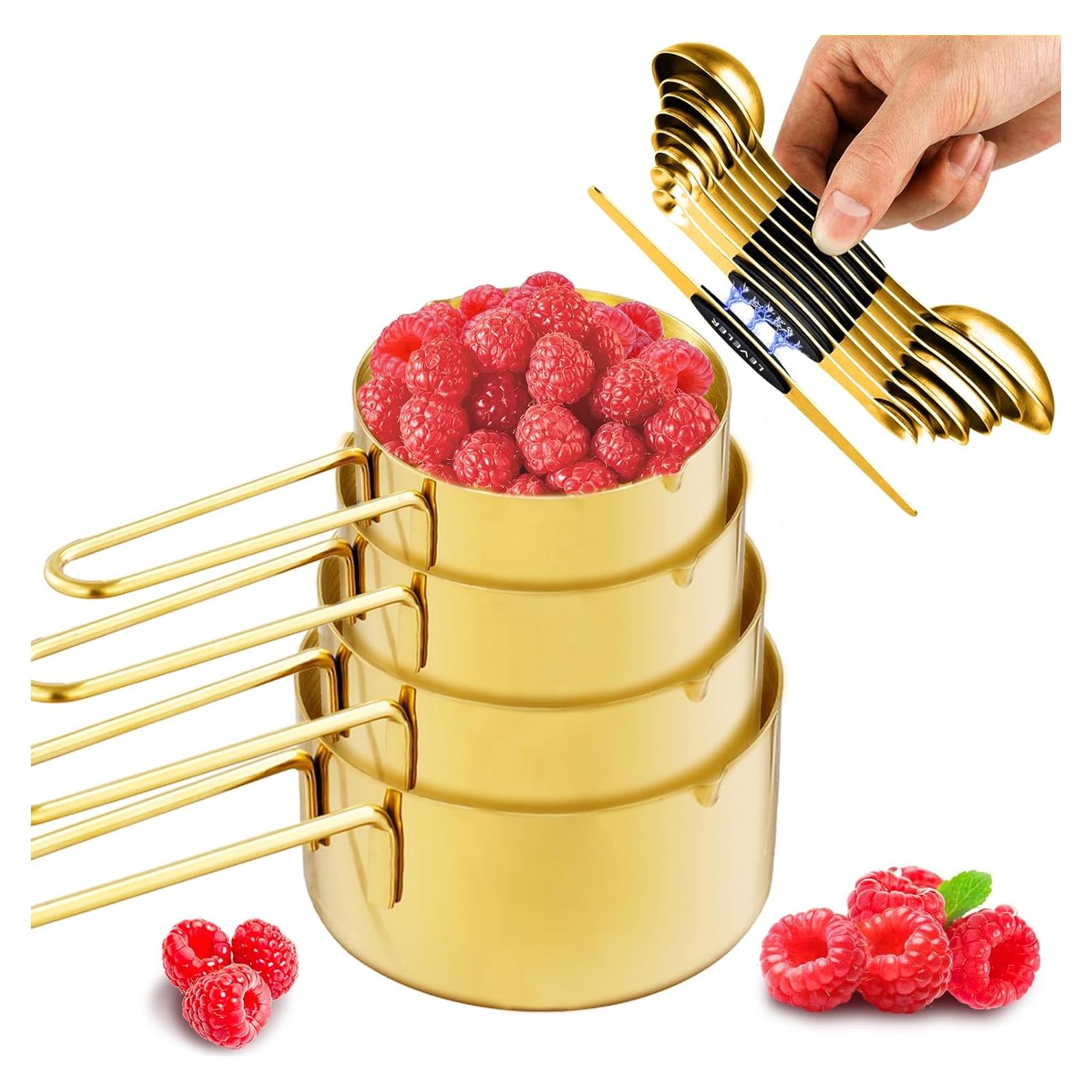 Juego de 13 Piezas de Tazas y Cucharas Medidoras Doradas de Acero Inoxidable