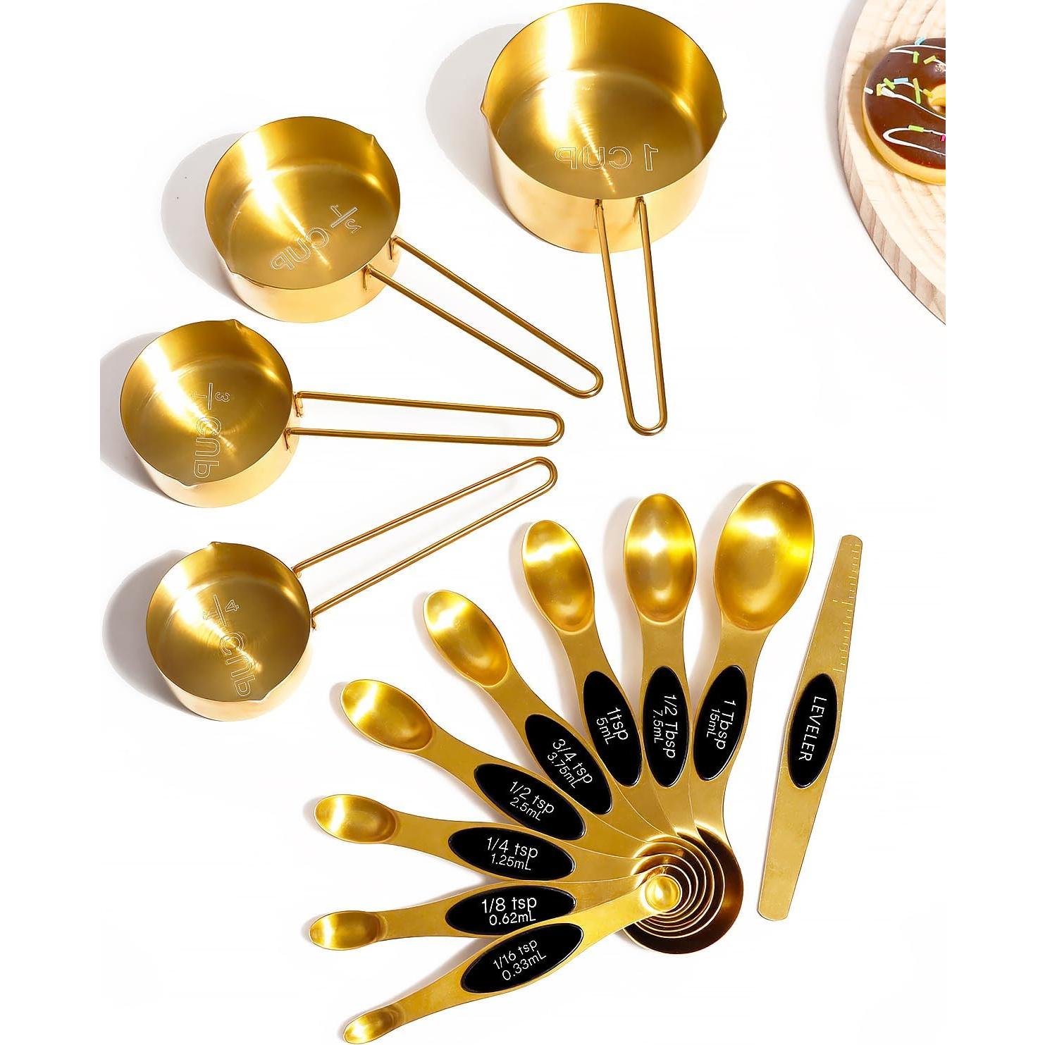 Juego de 13 Piezas de Tazas y Cucharas Medidoras Doradas de Acero Inoxidable