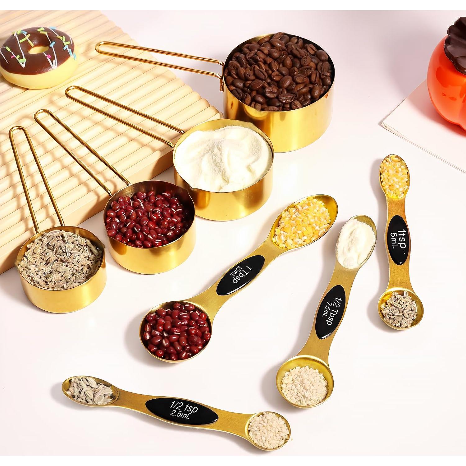 Juego de 13 Piezas de Tazas y Cucharas Medidoras Doradas de Acero Inoxidable