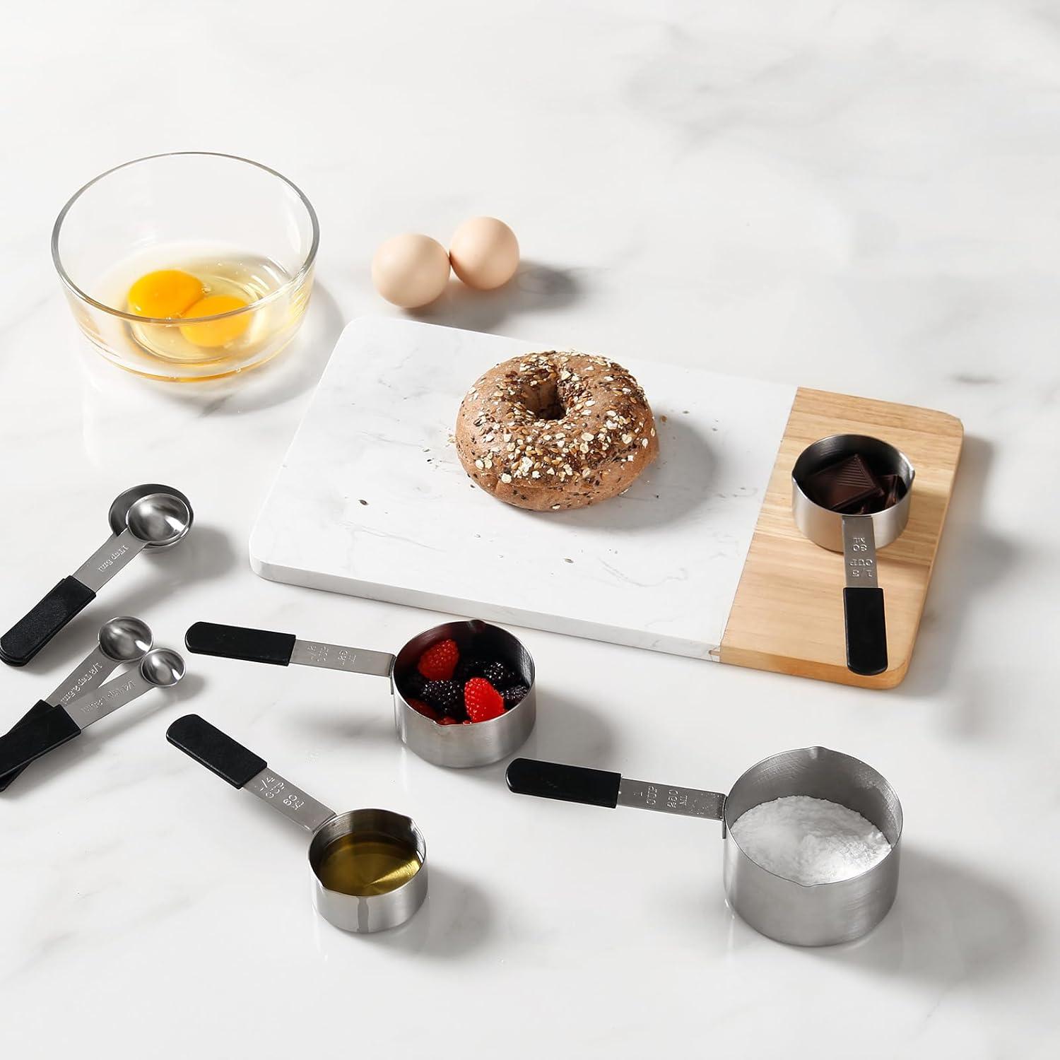 Juego de Tazas y Cucharas Medidoras Mage Crab - Acero Inoxidable 8 Piezas