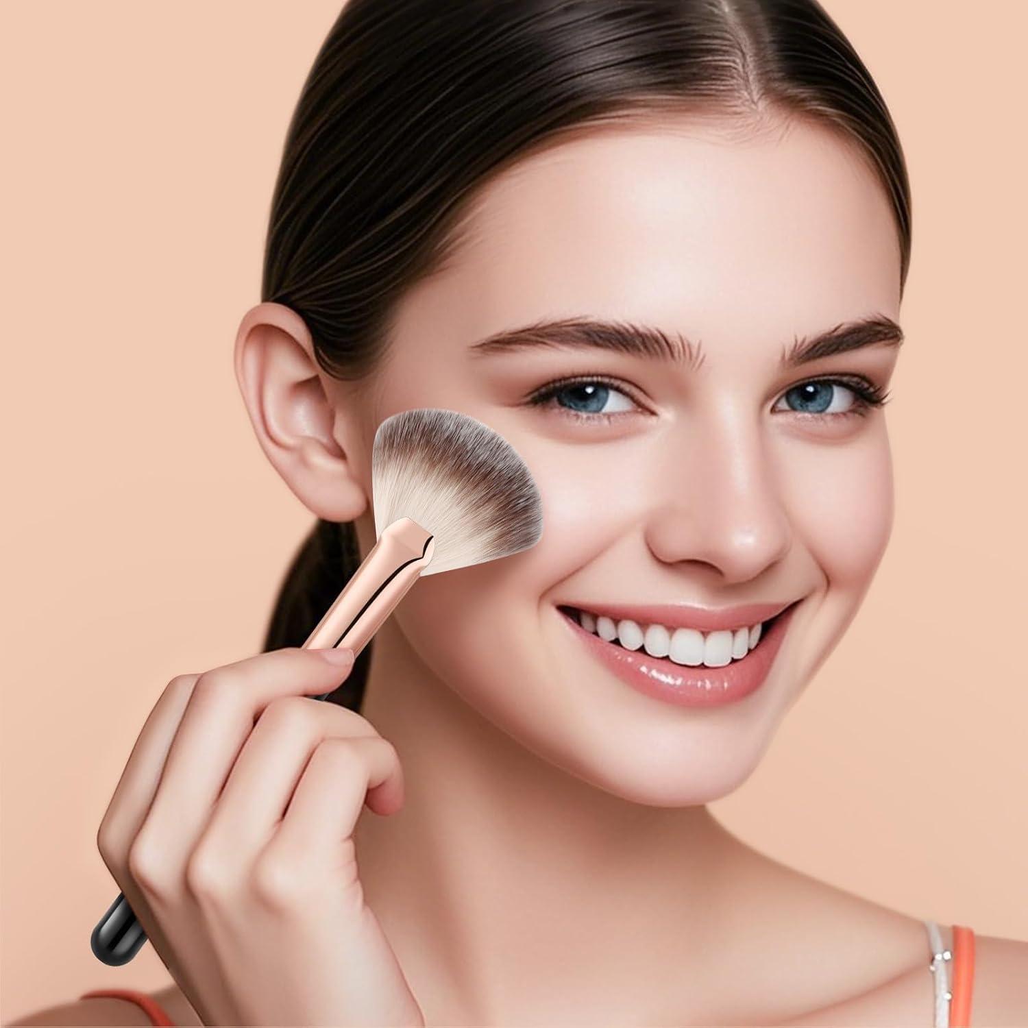 Brocha de Abanico Docolor Profesional para Maquillaje