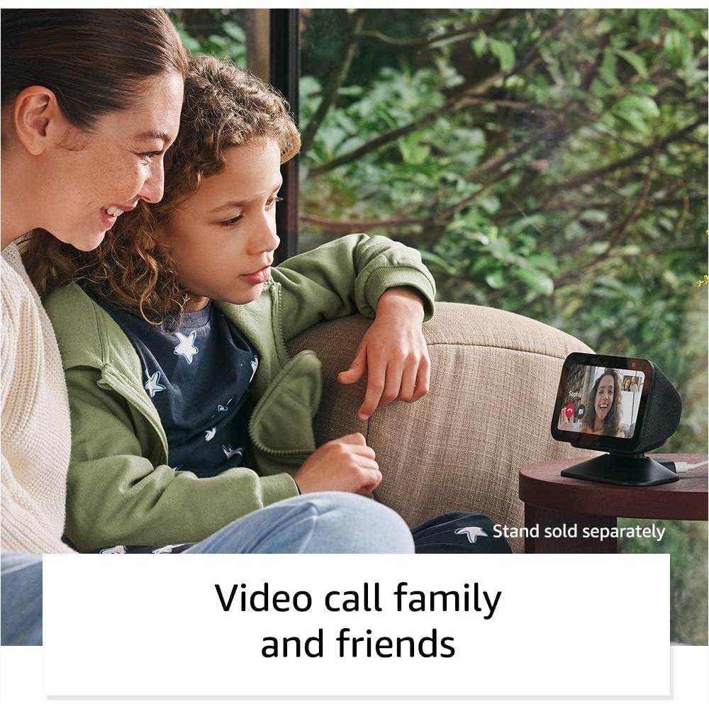 Amazon Echo Show 5 (newest model), Smart display with 2x the bass and clearer sound, Charcoal