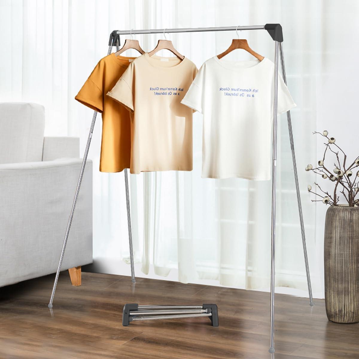 Perchero portátil ANLEBUY colapsable negro con 3 perchas