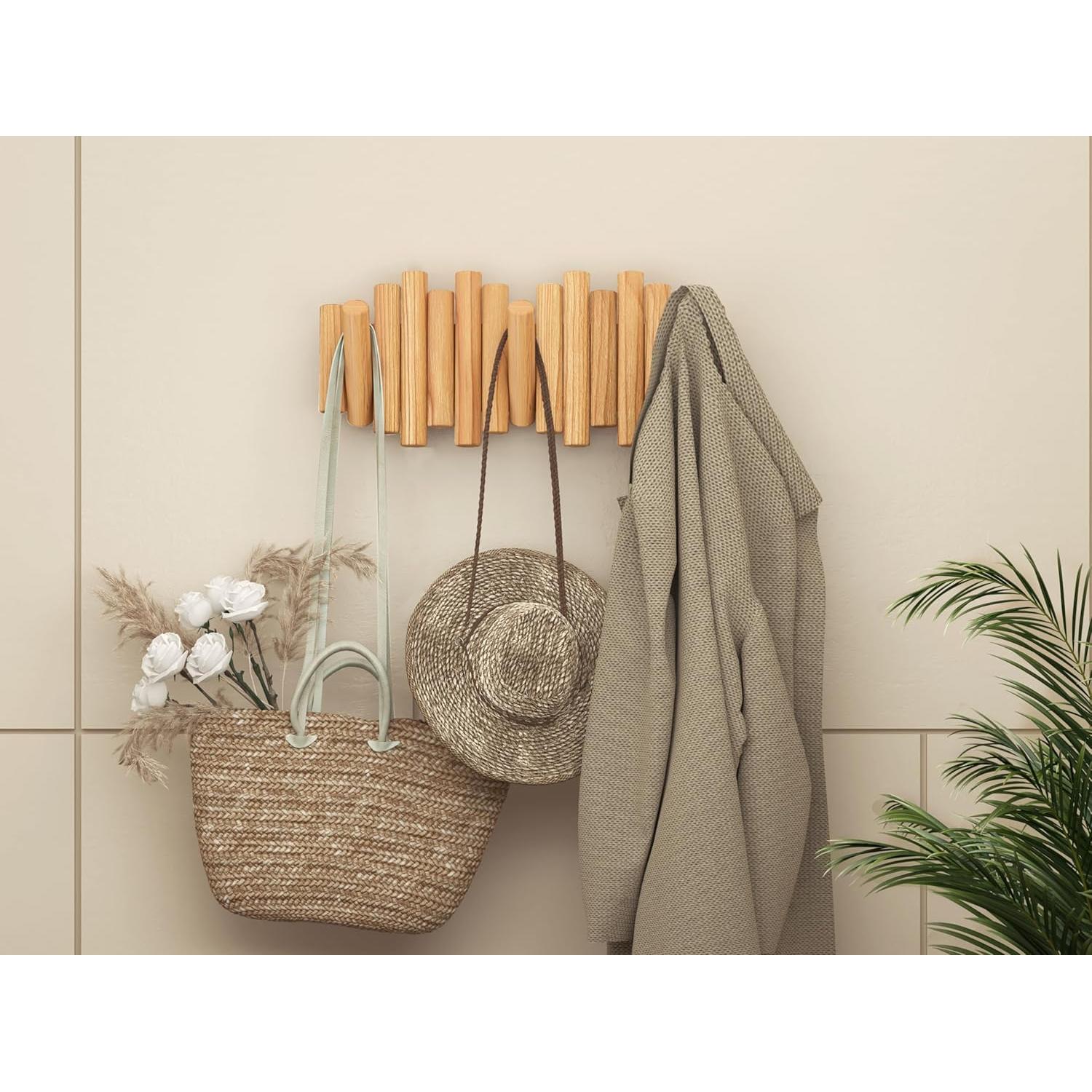 Perchero de Pared Plegable PRANZIA de Madera Natural con 5 Ganchos