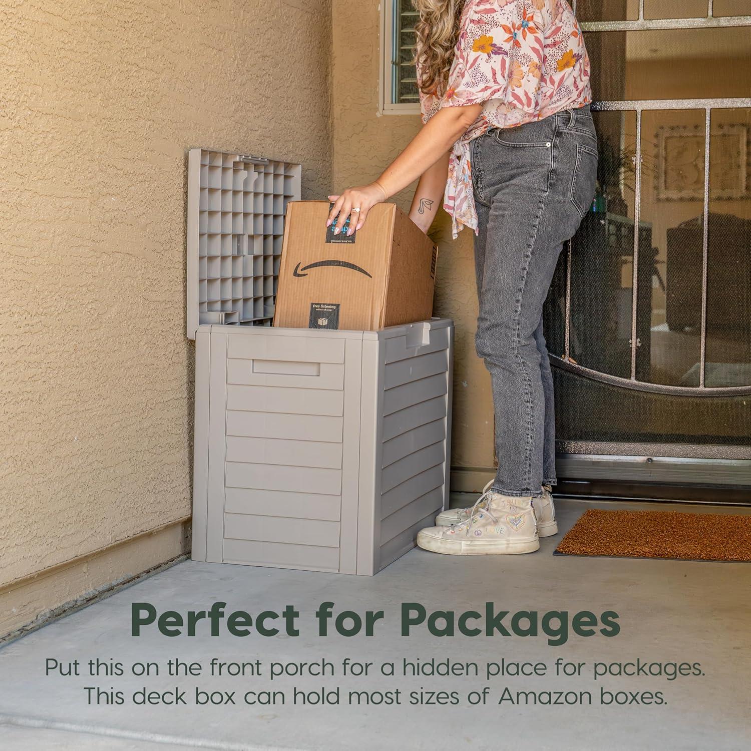 Caja de Almacenamiento para Patio IRIS USA 35 Galones Beige