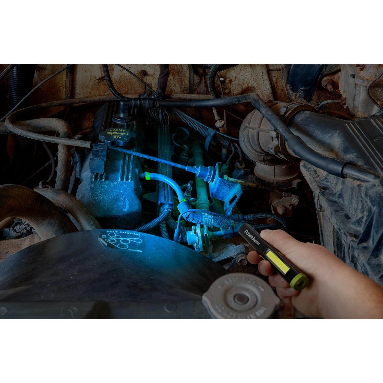 Luz de Inspección LED Recargable PowerSmith PILP450UVL 450 Lúmenes