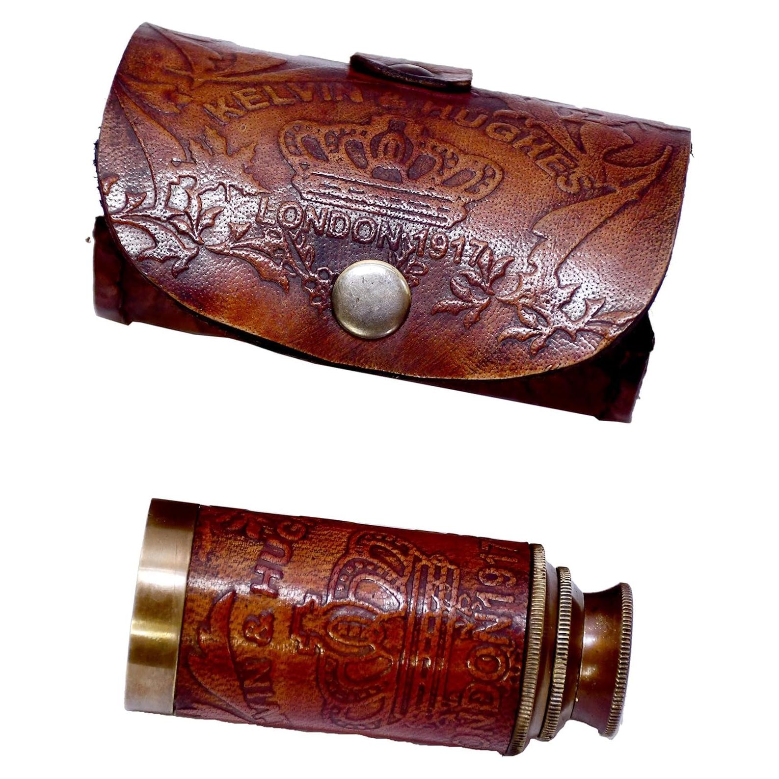 Telescopio Náutico Antiguo de Latón con Funda de Cuero