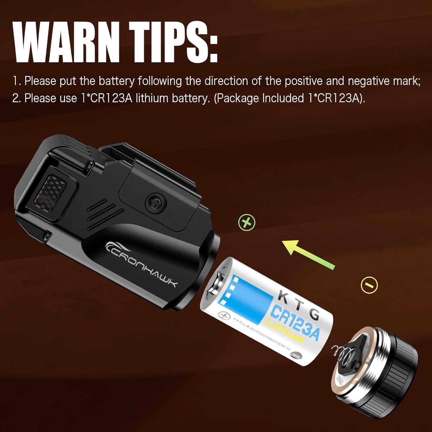 Linterna Táctica Compacta CRONHAWK 600 Lúmenes Picatinny