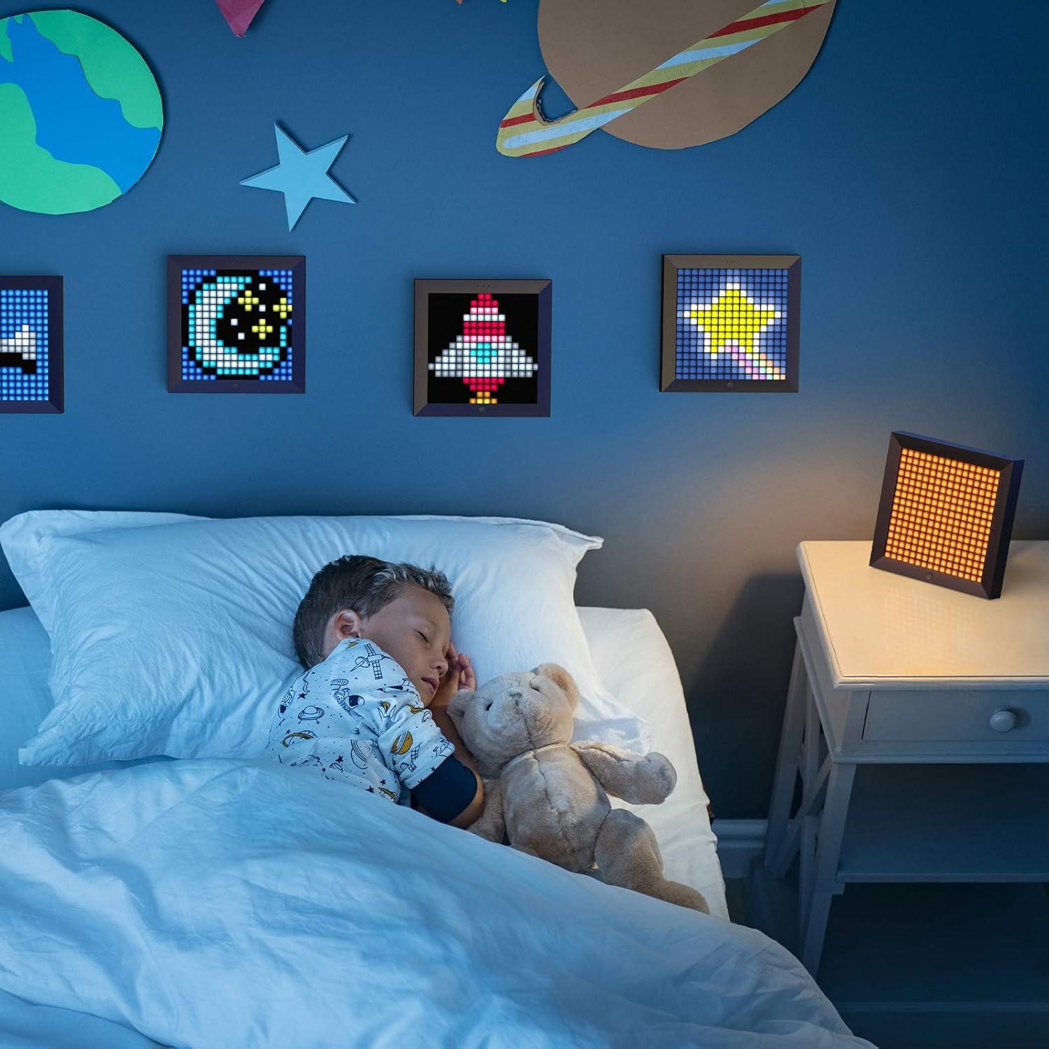 Divoom Tiivoo-2 Altavoz Bluetooth Retro Rosa con Pantalla LED 16x16