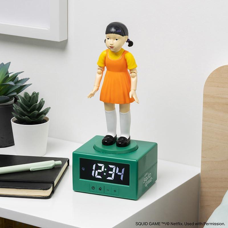Reloj Despertador Digital Squid Game Paladone - Luz Nocturna