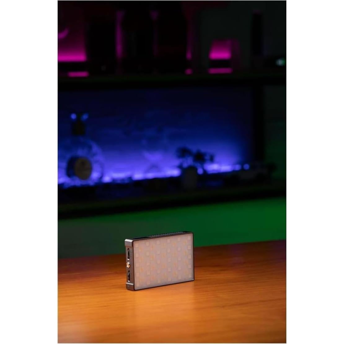 Godox C5R Luz LED Creativa RGB con 39 Efectos Cinematográficos