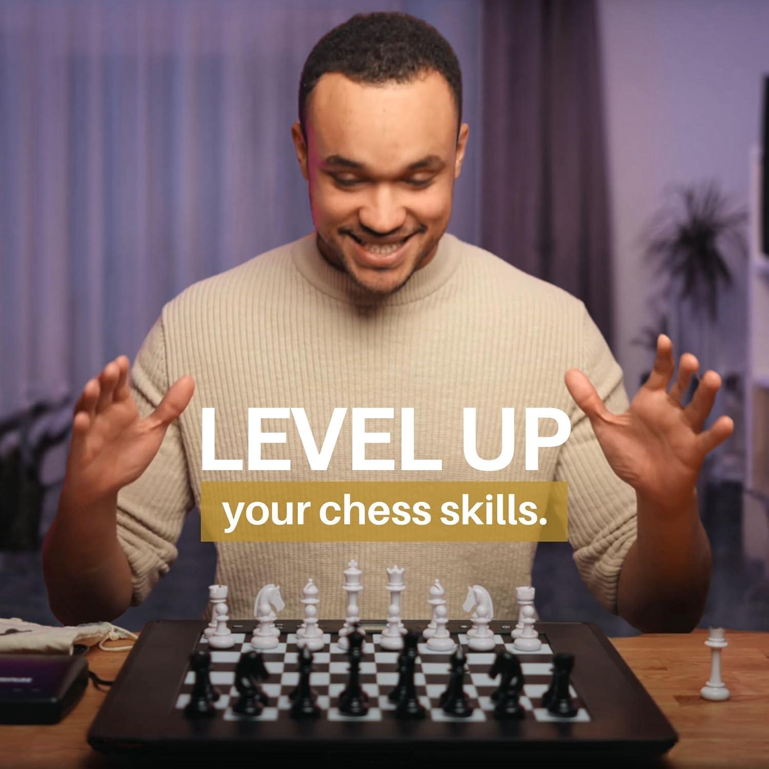 Juego de Ajedrez Electrónico Millennium M831 con Sensor y LCD