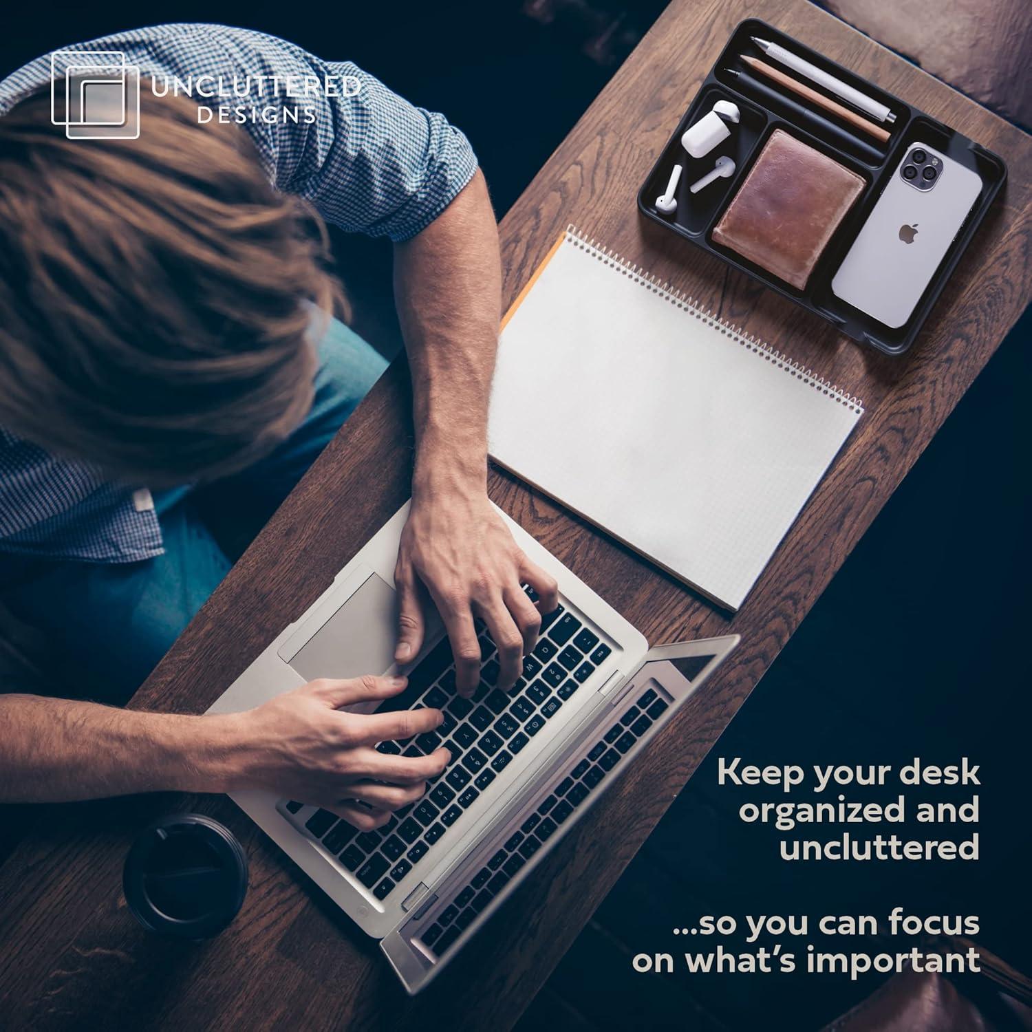 Bandeja de Valet Uncluttered Designs Negra de Bambú 19.6x26.7 cm