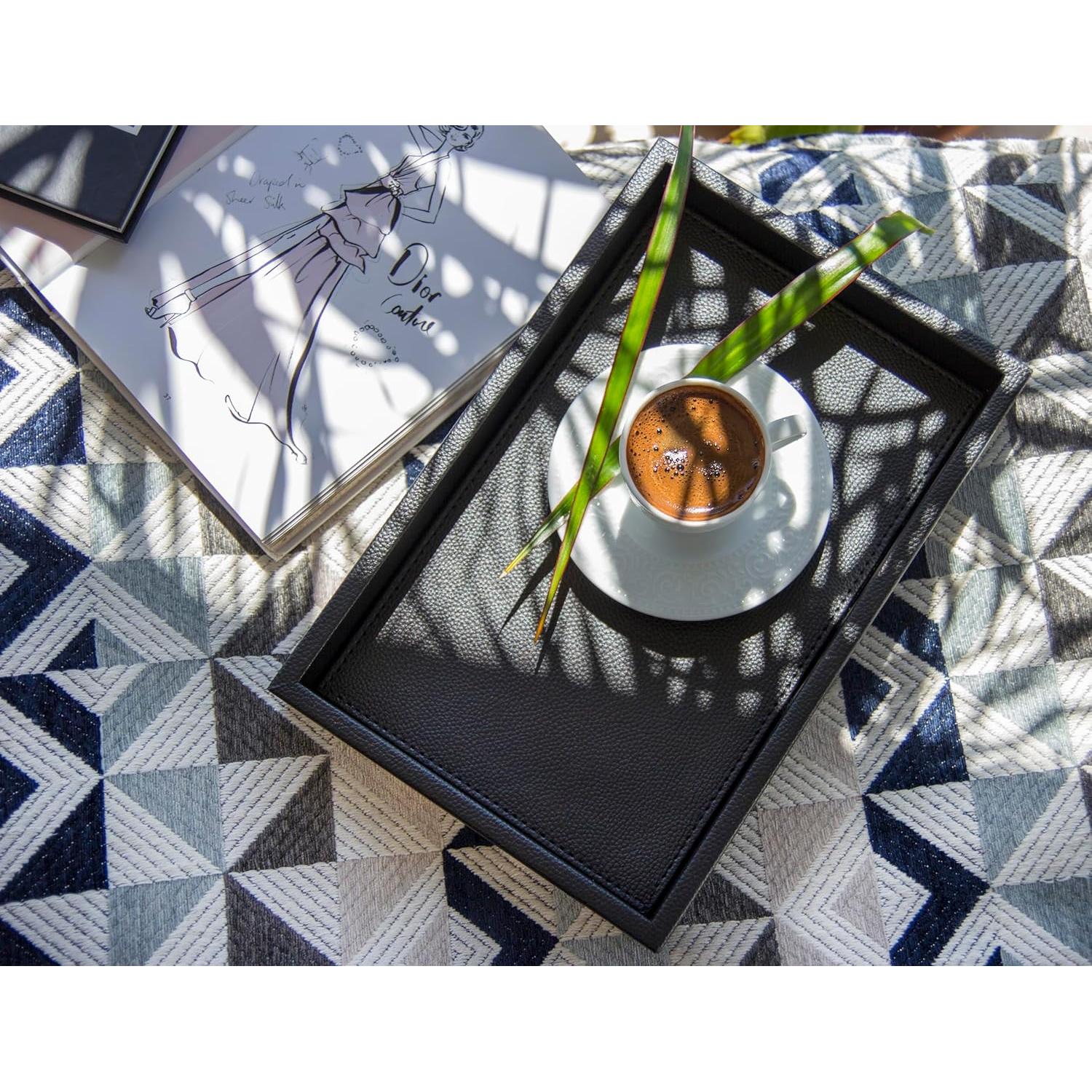 Bandeja de Cuero Sintético MOENA - Organizador Elegante Negro Mate