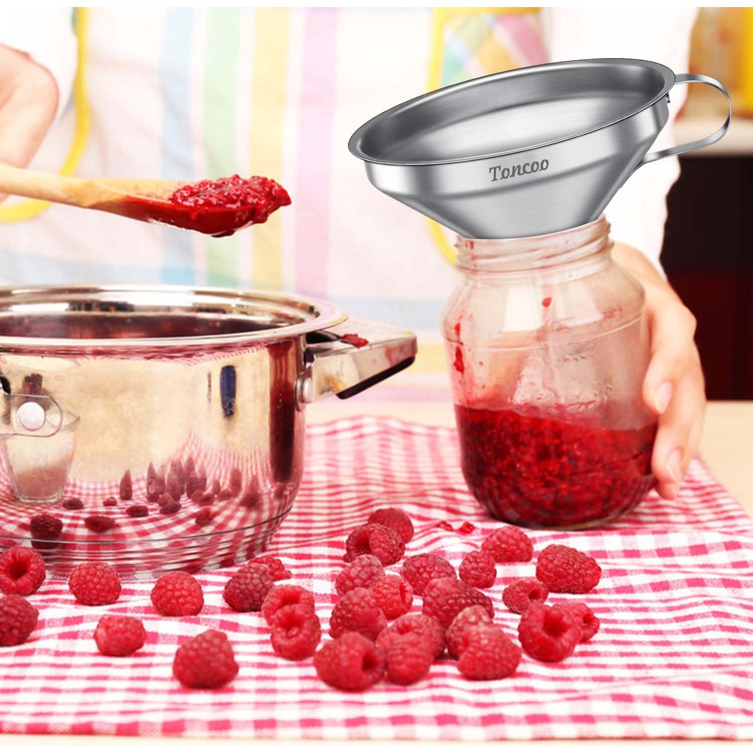 Juego de 3 embudos de acero inoxidable Toncoo con coladores