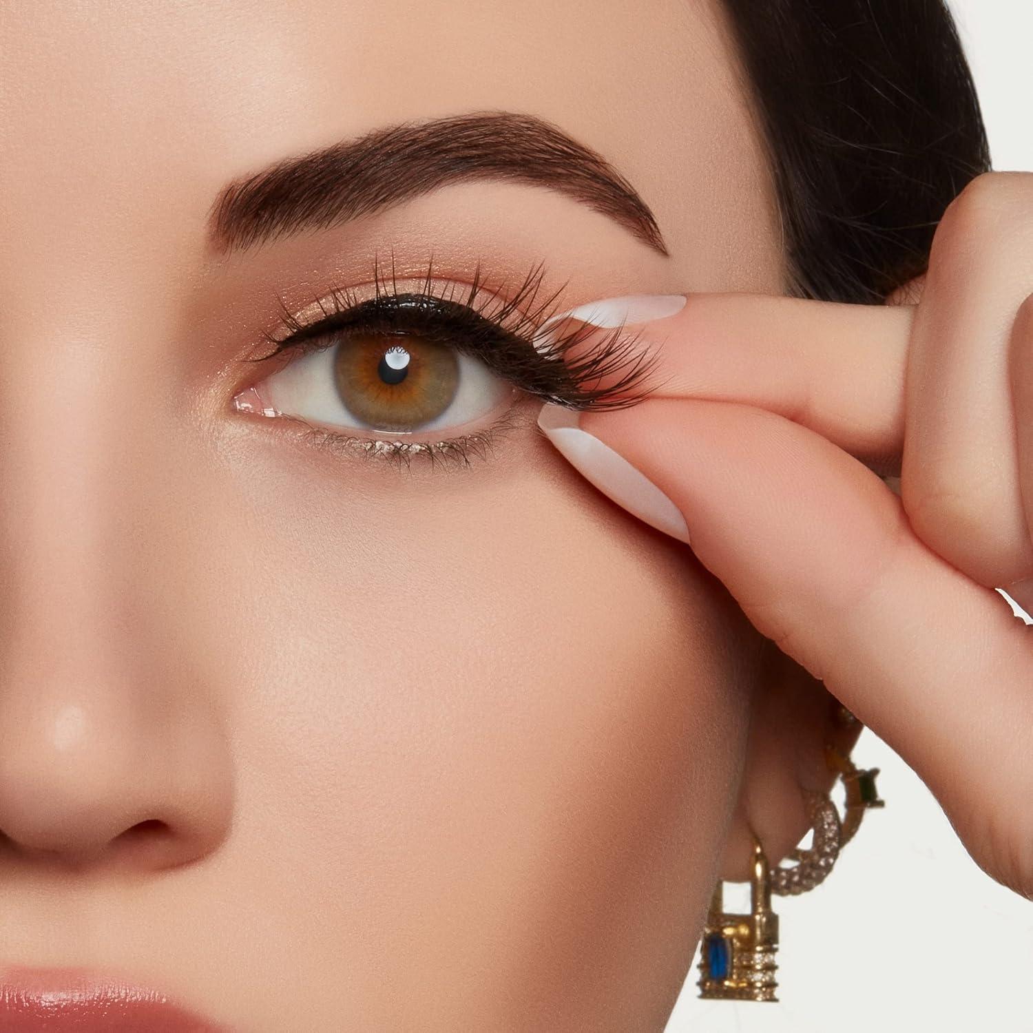 Pestañas Magnéticas Ardell MegaHold 054 - 1 Par