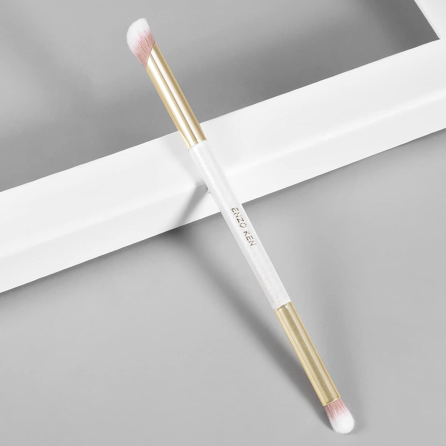 Brocha de Corrector Angulada ENZO KEN 161-D para Ojos