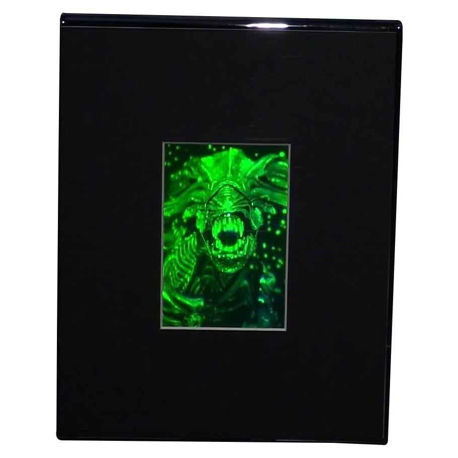 Holograma 3D Reina Alienígena HoloBrands Soporte Escritorio