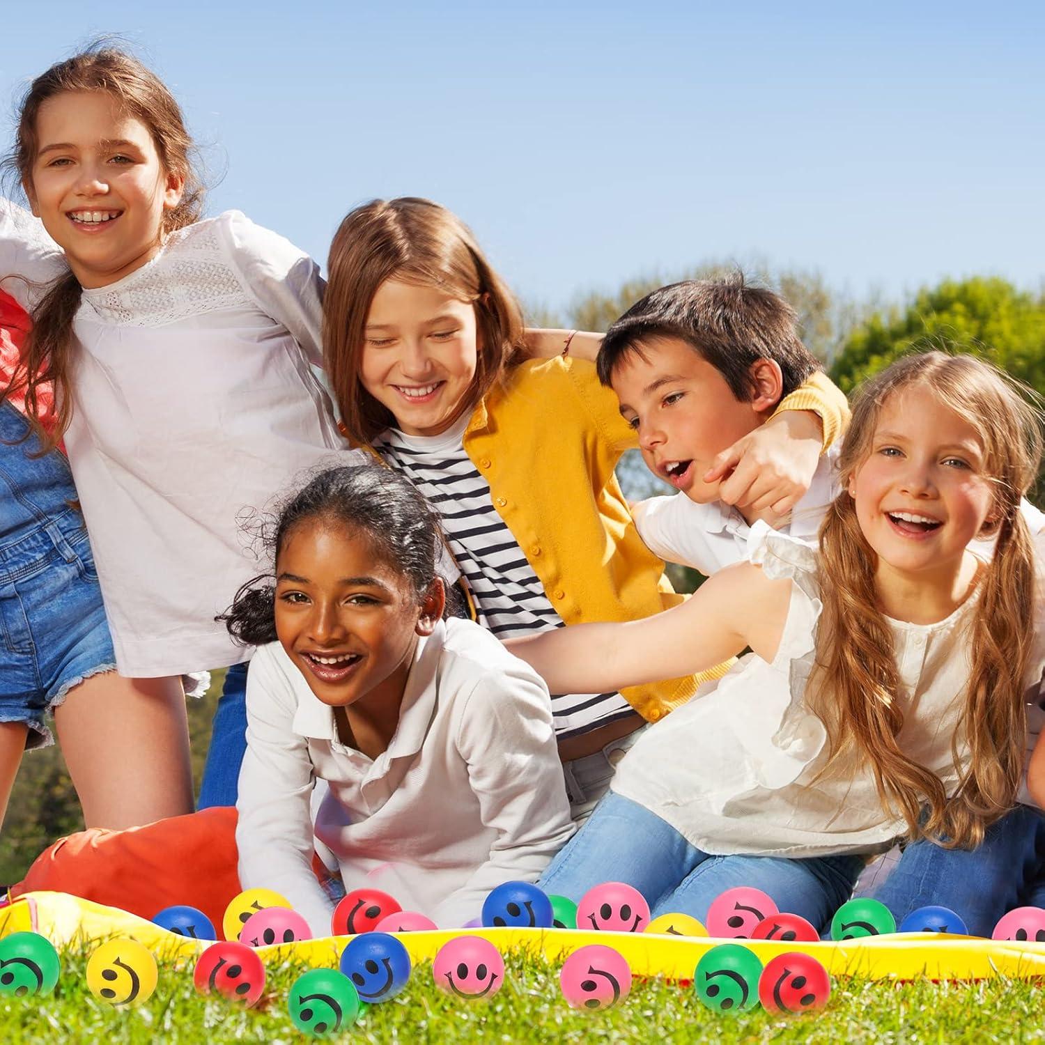 100 Mini Pelotas de Estrés Skylety Carita Sonriente 3 cm