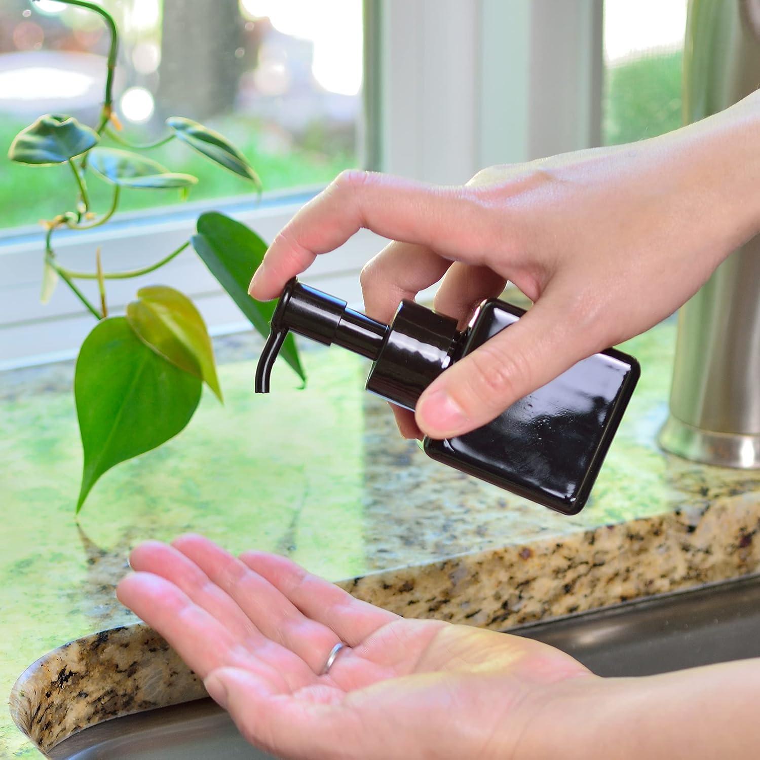 Youngever 5 Botellas de Plástico Cuadradas 120ml con Bomba Negra