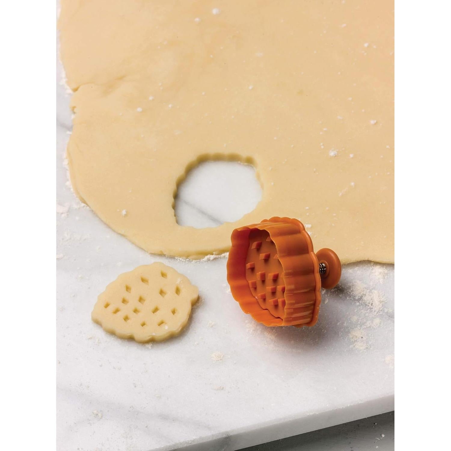 Set de 4 Cortadores de Galleta Fox Run Hojas de Otoño 5.72 cm