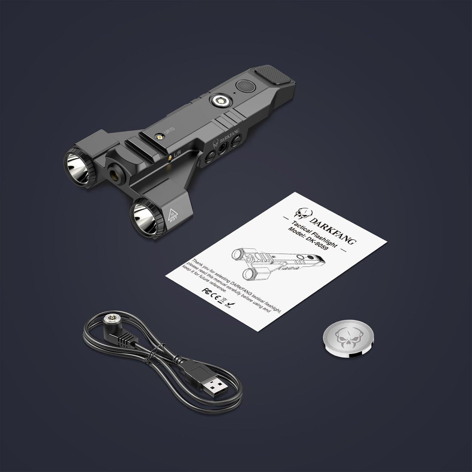 Linterna Táctica DARKFANG 1450 Lúmenes con Láser Rojo