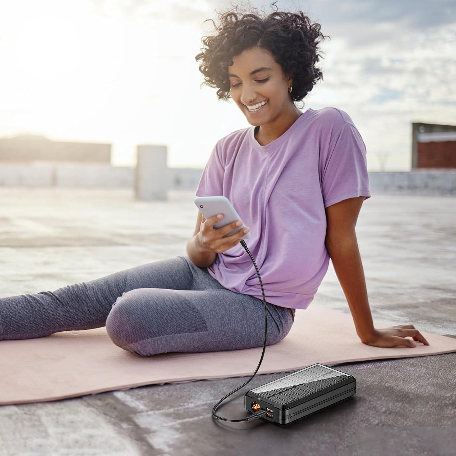 Banco de Energía Solar Portátil 52800mAh Carga Rápida LED