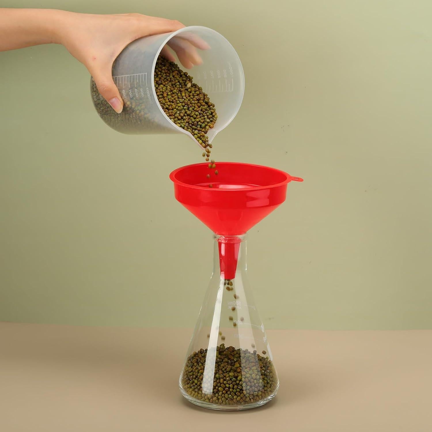 Juego de 18 Embudos Plásticos Honeydak 11.94 cm Boca Ancha